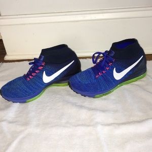 Men’s Size 8 Nike Zoom All Out Flynit